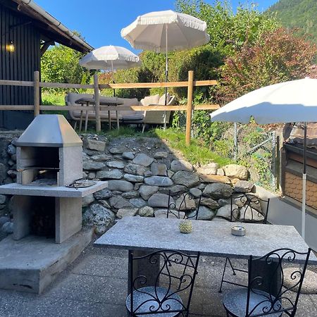 Charming Alpine Retreat By Apartments Capricorn Gsteigwiler Exterior foto